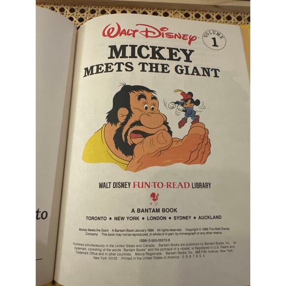 Set of 2 Walt Disney Fun to Read Mickey Meets the Giant & Pinocchio’s Promise - Picture 6 of 13